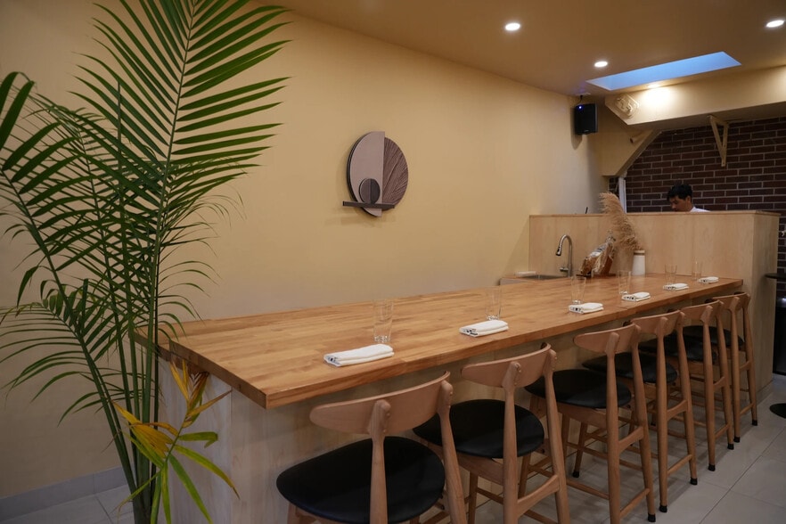 More Photos Of 3712 31st Ave, Astoria Apartments For Lease