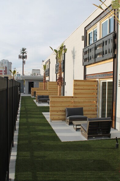 More Photos Of 1108 E Ogden Ave, Las Vegas Hotel For Sale