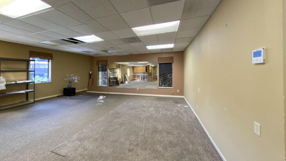 More Photos Of 911 Moraga Rd, Lafayette Medical For Lease