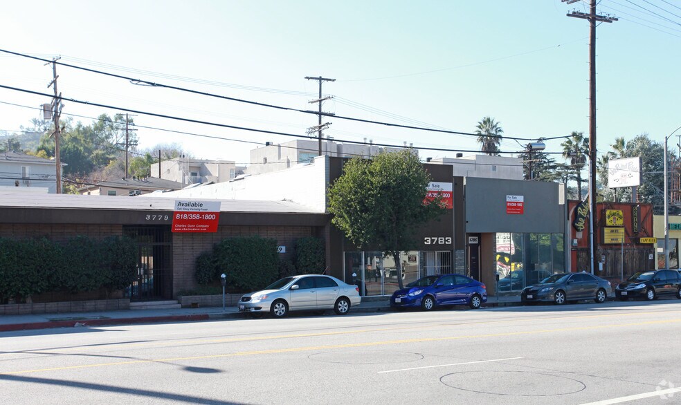More Photos Of 3783 Cahuenga Blvd, Studio City Office Residential For Lease