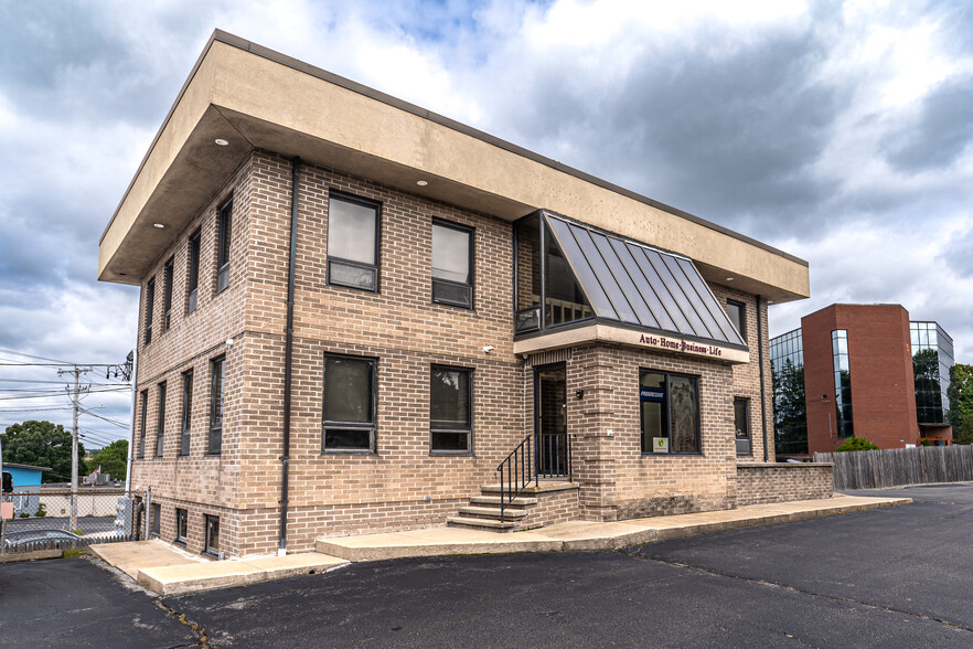 Primary Photo Of 55 Jefferson Blvd, Warwick Office For Sale