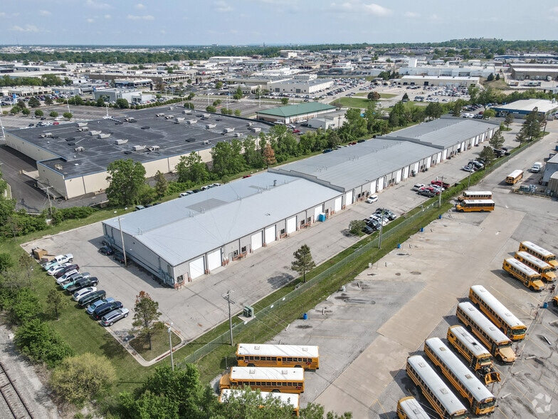 More Photos Of 7709 E 42nd Pl, Tulsa Light Manufacturing For Lease