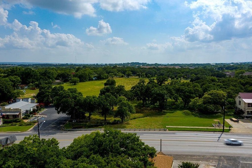 More Photos Of 1311 E Main St, Fredericksburg Land For Sale