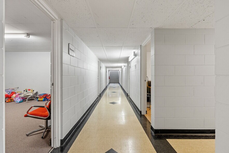 More Photos Of 6206 Lilac Dr N, Brooklyn Center Religious Facility For Sale
