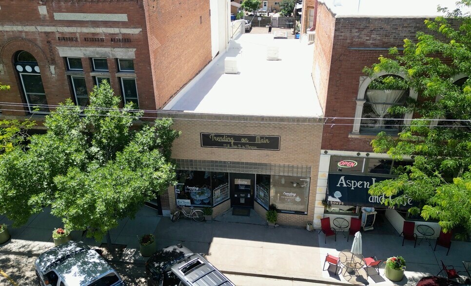 More Photos Of 111 W Main St, Florence Storefront For Sale