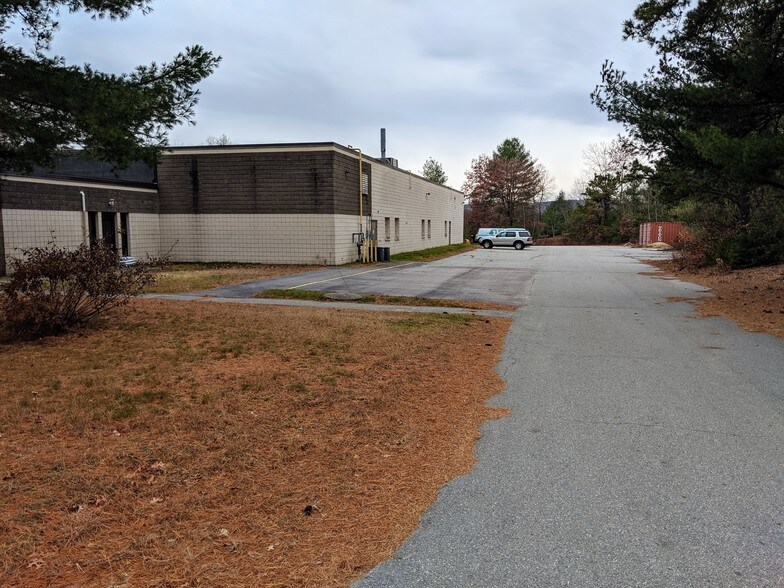 More Photos Of 7 Northern Blvd, Amherst Industrial For Sale