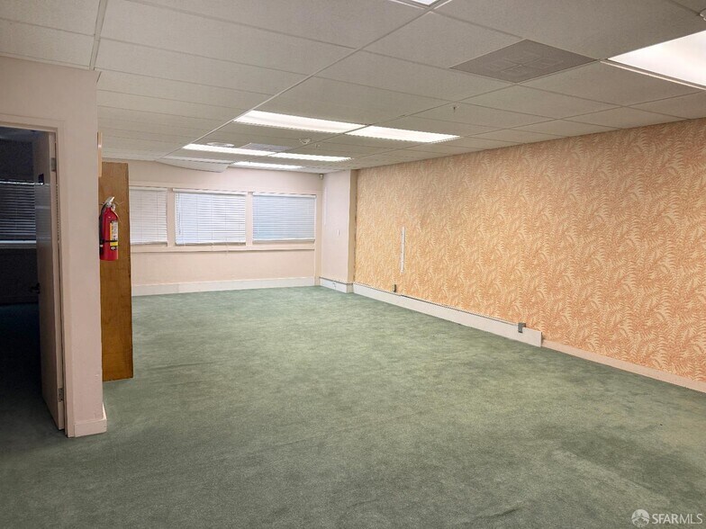 More Photos Of 1414 Hyde St, San Francisco Specialty For Sale