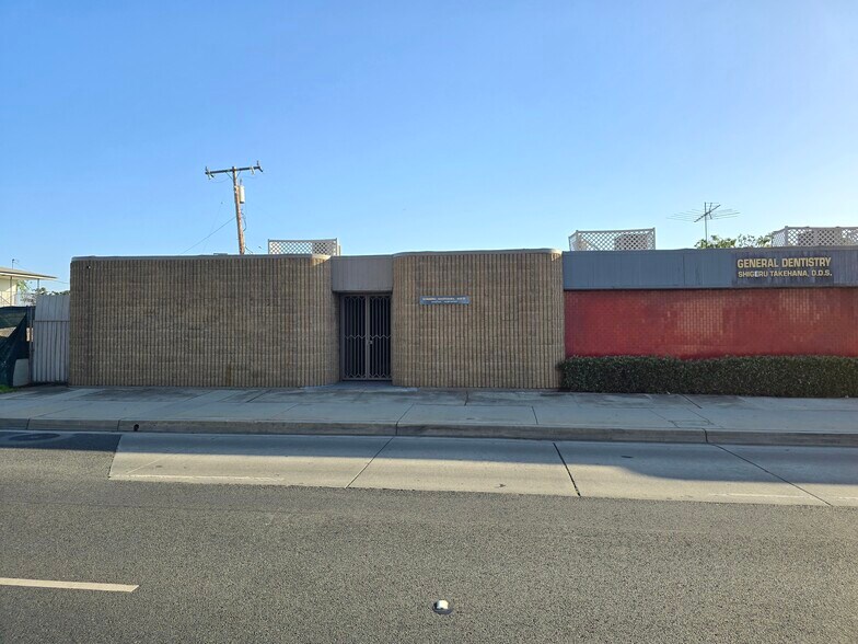 More Photos Of 1717 W Beverly Blvd, Montebello Office For Sale