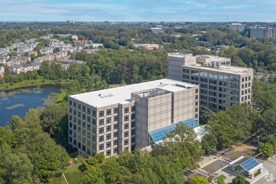 More Photos Of 12902 Federal Systems Park Dr, Fairfax Office For Lease