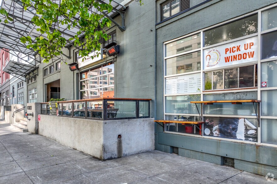 More Photos Of 247 4th St, Oakland Apartments For Sale