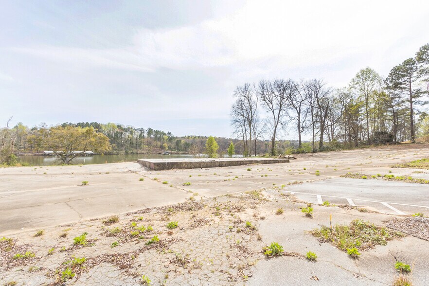 More Photos Of 4403 Clemson Blvd, Anderson Land For Lease