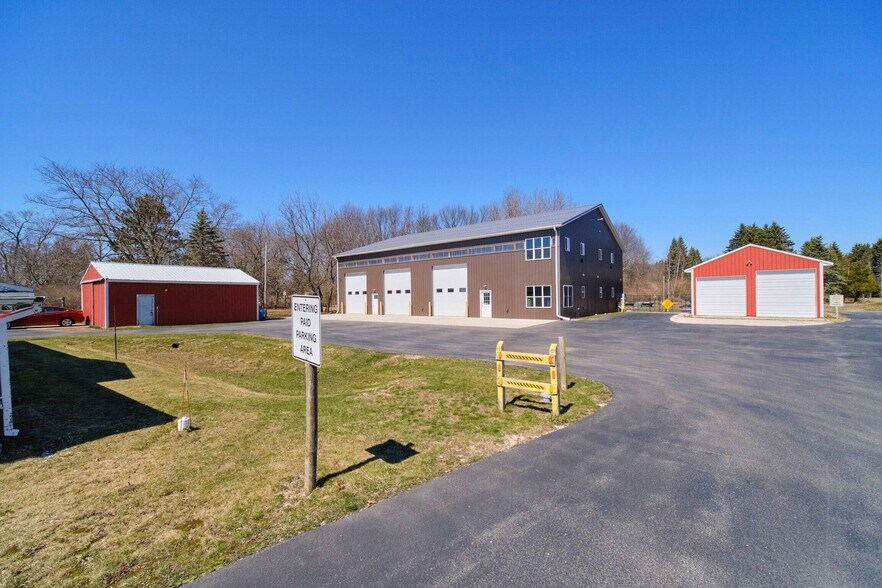 Primary Photo Of 480 E Parkdale Ave, Manistee Specialty For Sale