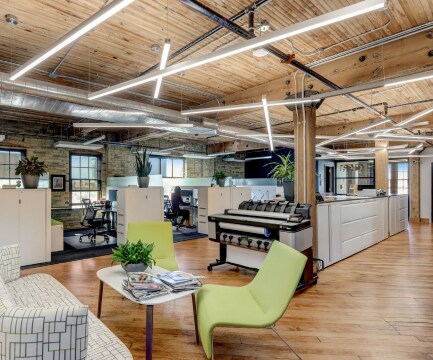 More Photos Of 422 N 15th St, Milwaukee Loft Creative Space For Sale