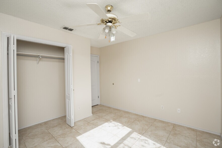 More Photos Of 2501 Hibiscus Ave, McAllen Apartments For Sale