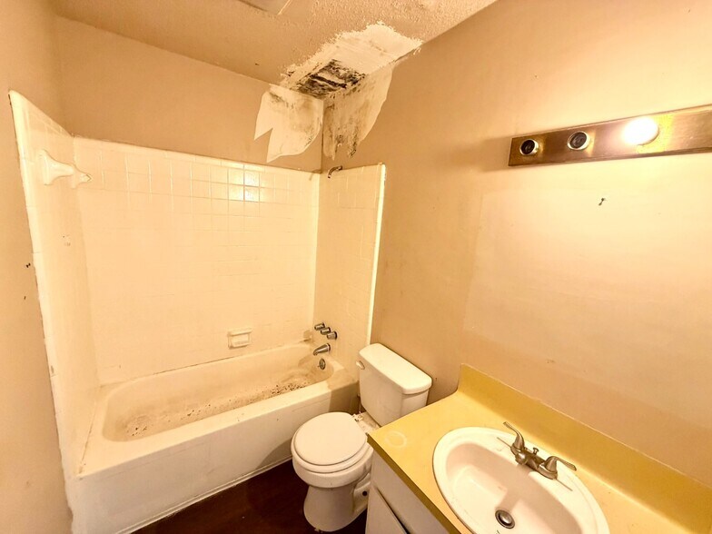 More Photos Of 4728 Ya Tittle Ave, Baton Rouge Apartments For Sale