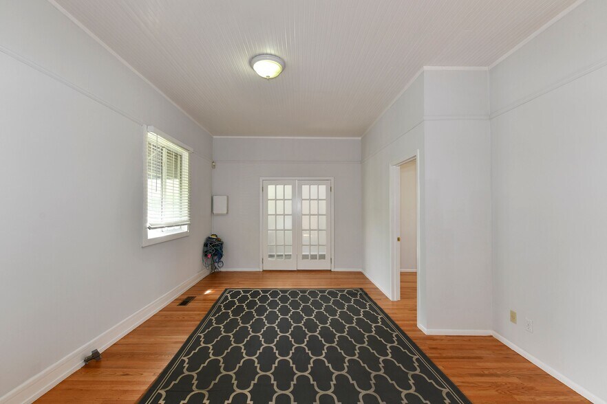 More Photos Of 1200 Jefferson St, Napa Office For Sale