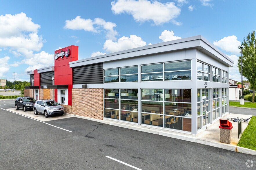 More Photos Of 2601-2631 Macarthur Rd, Whitehall Unknown For Sale