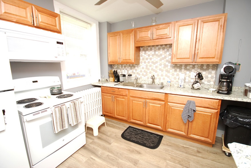More Photos Of 158 6th St, Verplanck Apartments For Sale