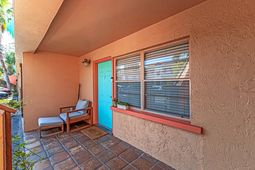 More Photos Of 1405 S Lorenzo Ave, Tampa Apartments For Sale