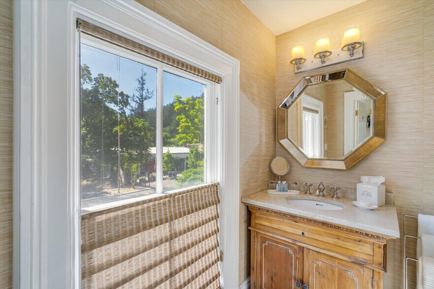 More Photos Of 1139 Lincoln Ave, Calistoga Hospitality For Sale