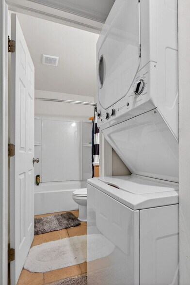 More Photos Of 196 Stone House Ln, Columbia Apartments For Sale