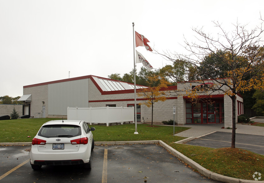 Primary Photo Of 2 Masonry Ct, Burlington Warehouse For Lease