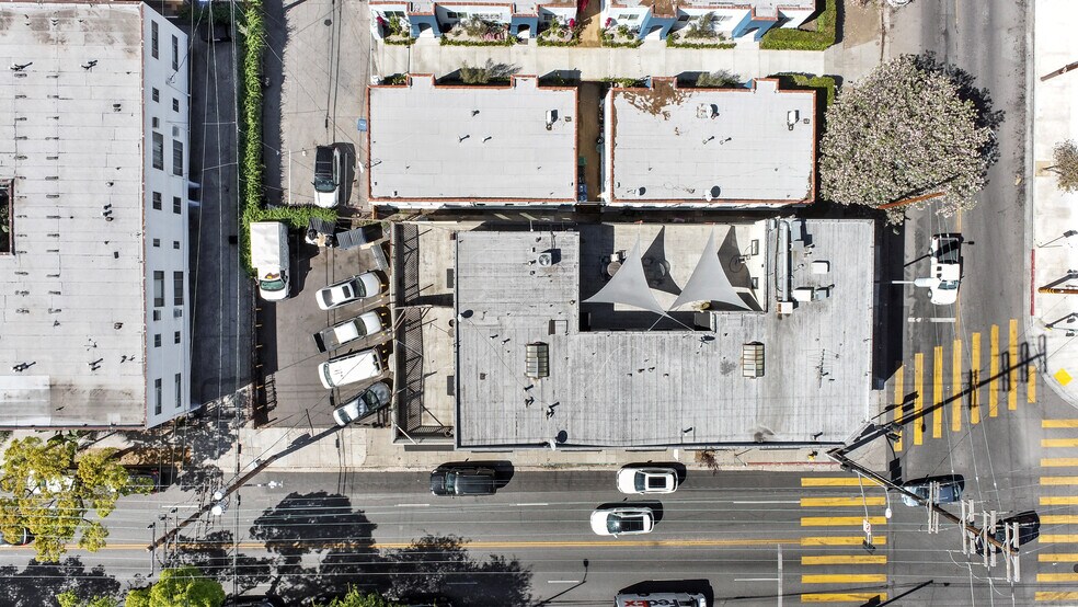 More Photos Of 1267-1277 N Wilton Pl, Los Angeles Office For Sale