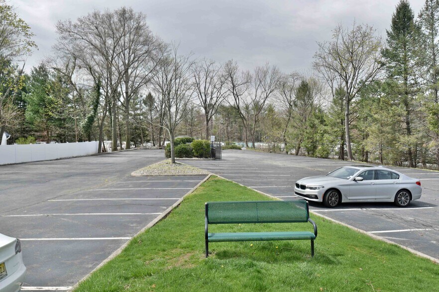 More Photos Of 545 Island Rd, Ramsey Medical For Lease
