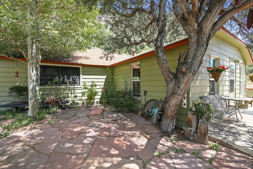 More Photos Of 1615 CO Rd 308 Rd, Dumont Freestanding For Sale