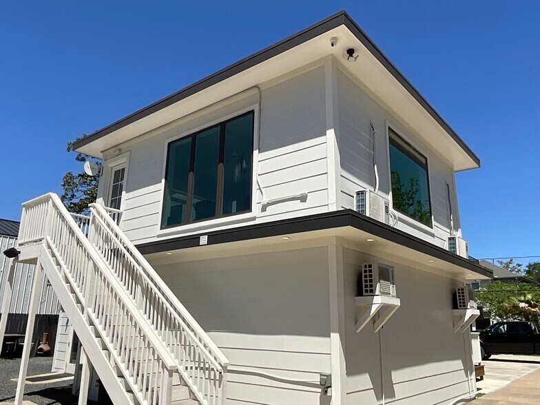 More Photos Of 963 Judiway St, Houston General Retail For Sale