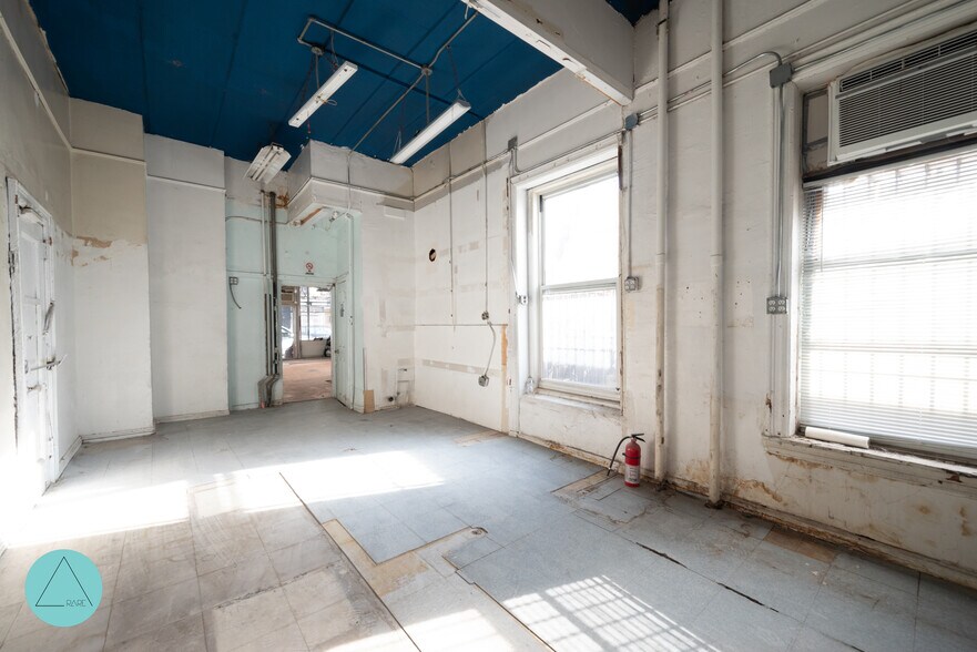 More Photos Of 101 Thompson St, New York Apartments For Lease