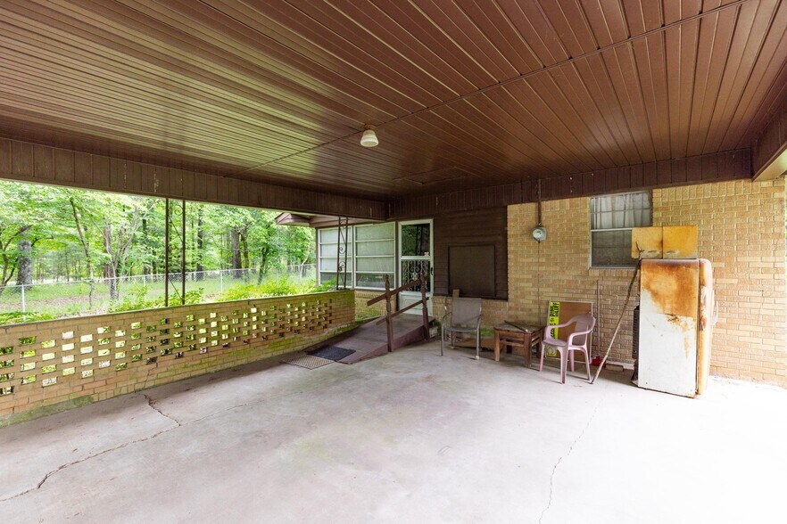 More Photos Of 2105 Highway 104, White Hall Land For Sale