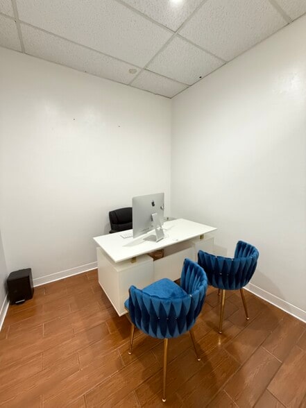 More Photos Of 4419 Del Prado Blvd S, Cape Coral Storefront Retail Office For Lease