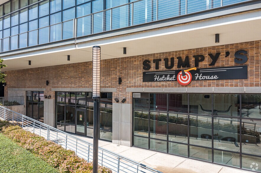 More Photos Of 370 Las Colinas Blvd, Irving Office For Lease