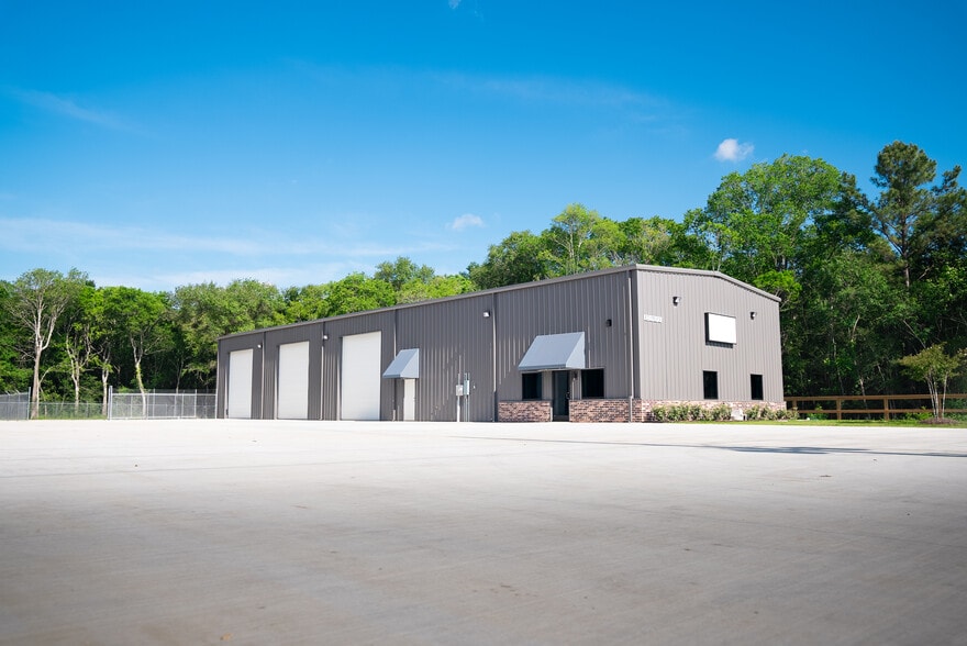 Primary Photo Of 4230 S Major Dr, Beaumont Warehouse For Lease