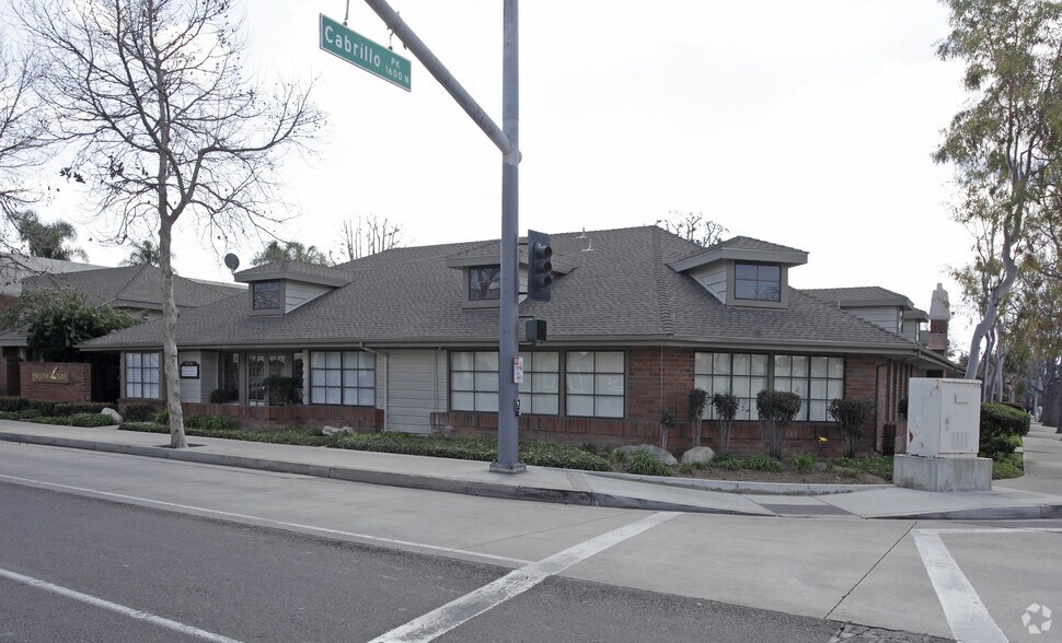 Primary Photo Of 1800 E 17th St, Santa Ana Office For Sale