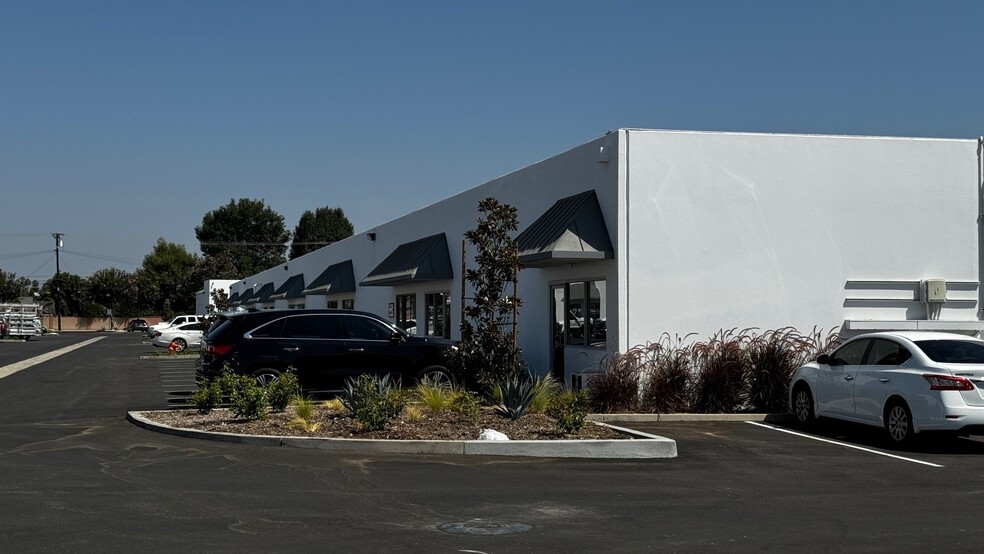 More Photos Of 2372 N Glassell St, Orange Unknown For Lease