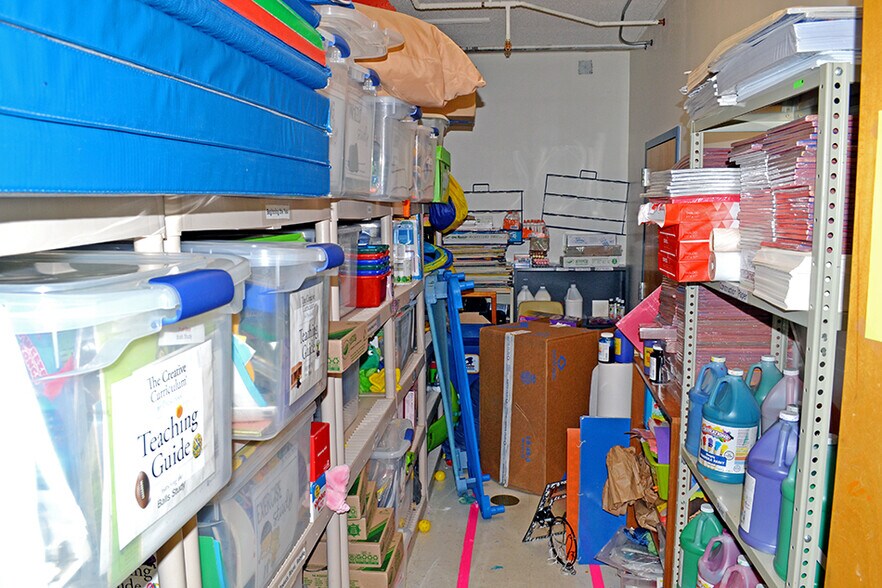 More Photos Of 1249 20th St, Granite City Daycare Center For Sale