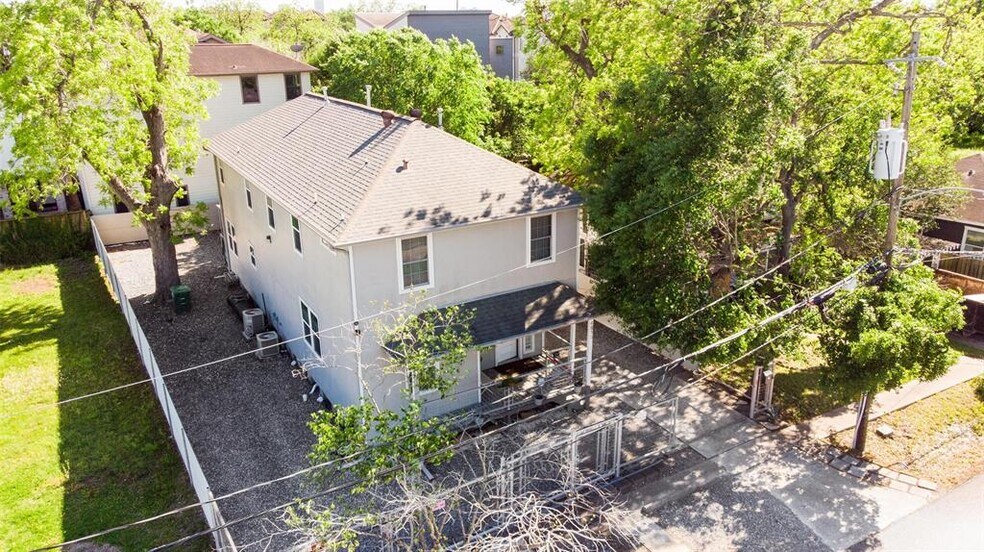 More Photos Of 4513 Nolda St, Houston Office Residential For Sale
