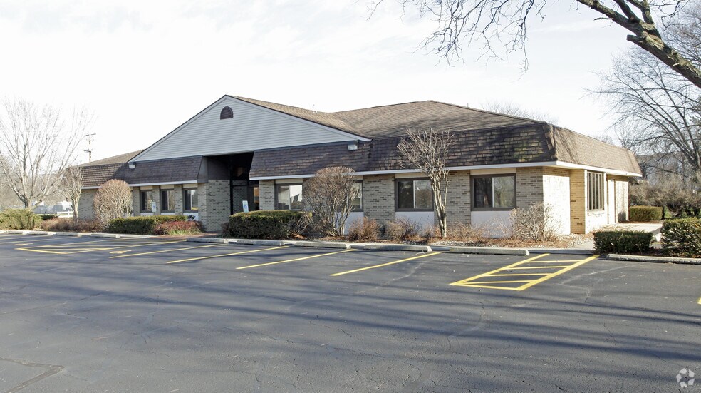 More Photos Of 1650 E Huebbe Pky, Beloit Office For Lease