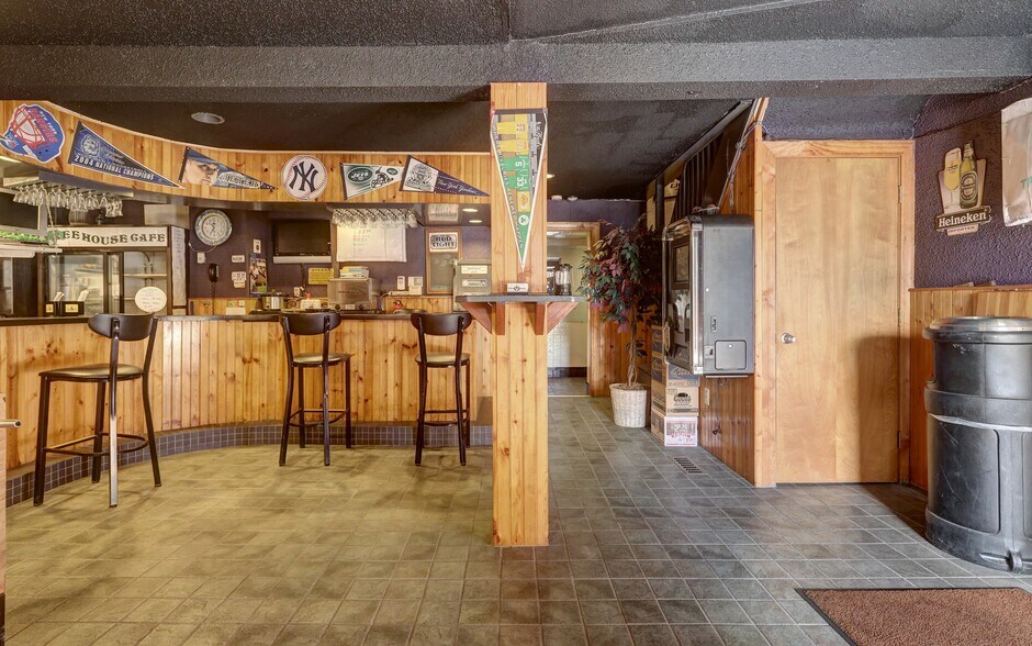 More Photos Of 399 Wolcott Rd, Wolcott Restaurant For Sale