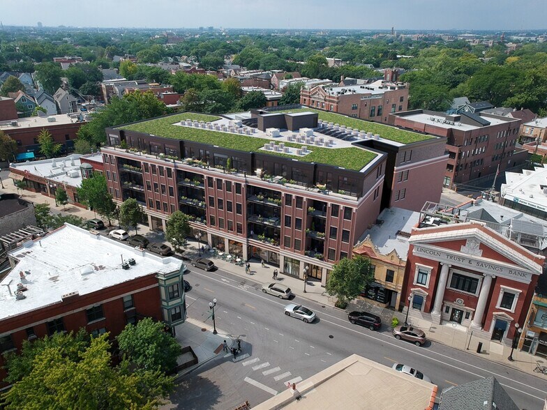More Photos Of 3914 N Lincoln Ave, Chicago Apartments For Lease