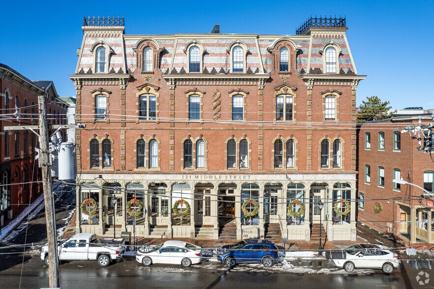 More Photos Of 119-123 Middle St, Portland Office For Lease