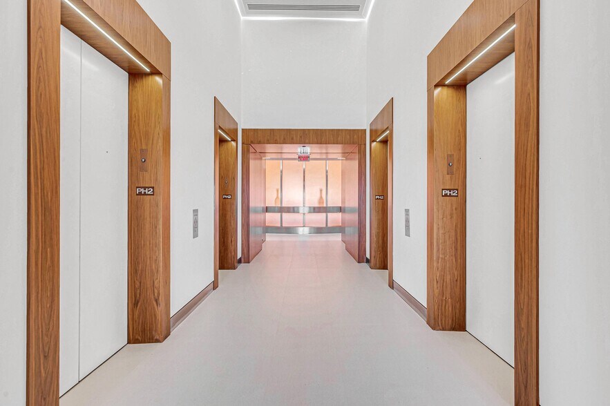 More Photos Of 2020 Ponce De Leon Blvd, Coral Gables Office For Lease