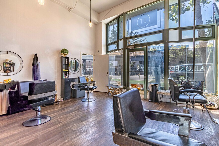 More Photos Of 147 Valencia St, San Francisco Apartments For Lease