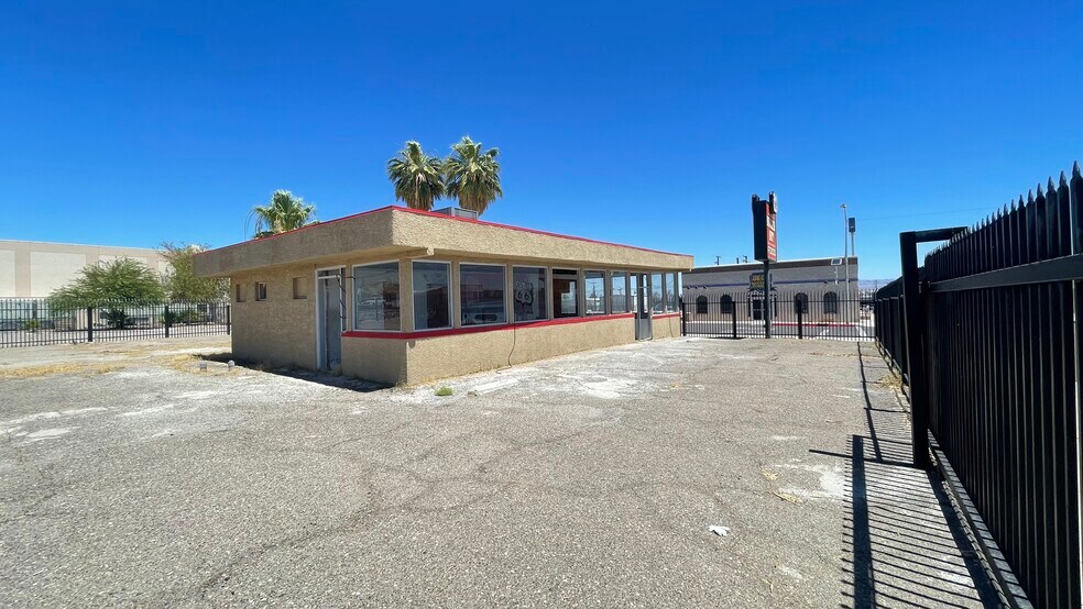 More Photos Of 701 W Broadway St, Needles Fast Food For Sale