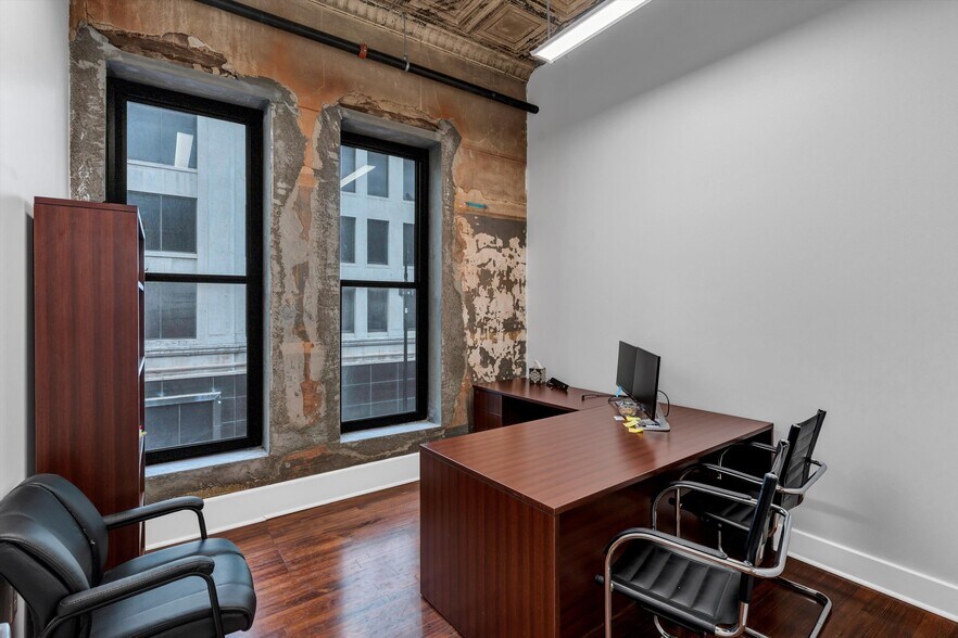 More Photos Of 901 Houston St, Fort Worth Office For Lease