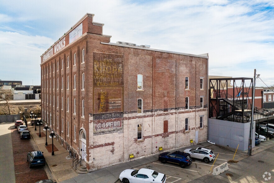 More Photos Of 619 E William St, Wichita Apartments For Sale