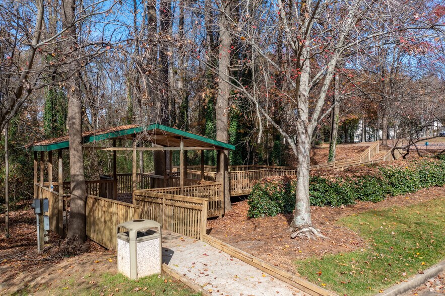 More Photos Of 3805 Crestwood Pky NW, Duluth Unknown For Lease