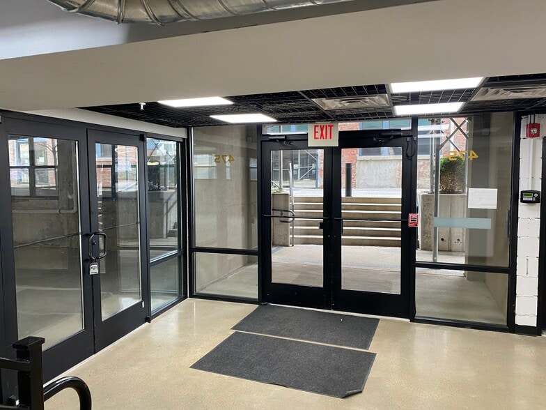 Primary Photo Of 475 S Jefferson St, Orange Apartments For Sale